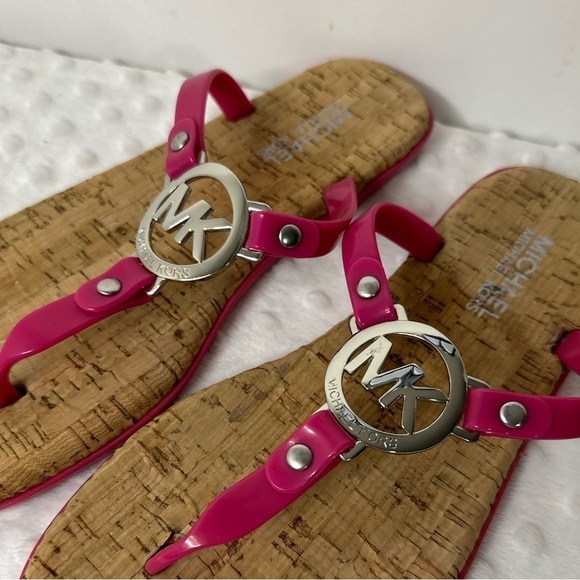 MICHAEL MICHAEL KORS Michael Kors Pink And Silver Cork Flip Flops! - Picture 5 of 7